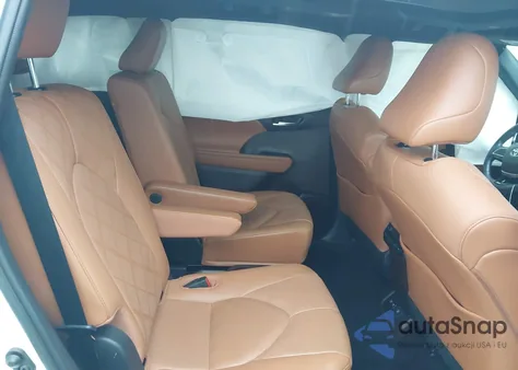 2021 Toyota Highlander Platinum from USA, damaged, VIN 5TDFZRAH8MS072608